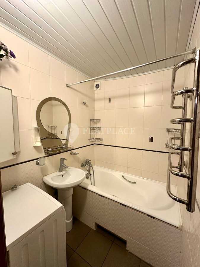 Продажа 2-комнатной квартиры 53 м², Голосеевский просп., 108к2