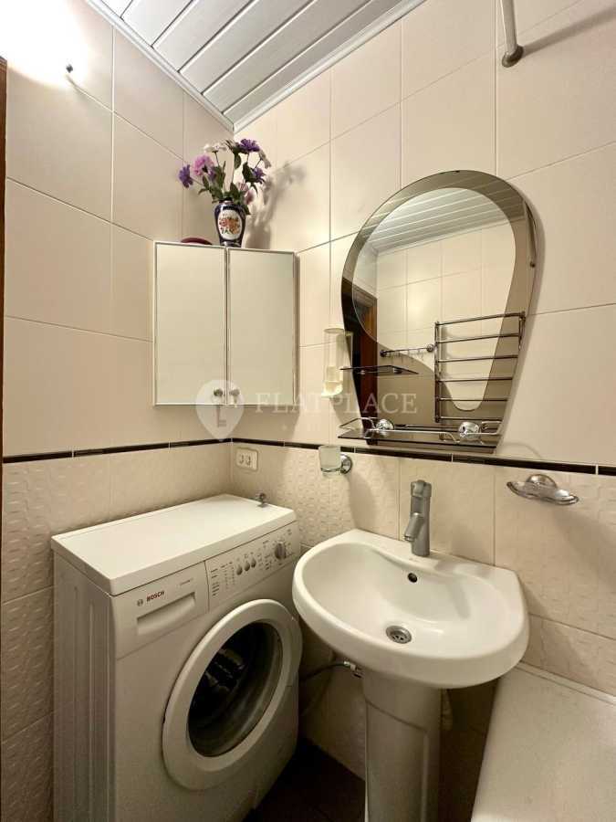 Продажа 2-комнатной квартиры 53 м², Голосеевский просп., 108к2