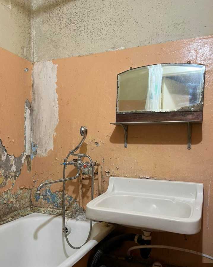 Продажа 3-комнатной квартиры 62 м², Бакинская ул., 37