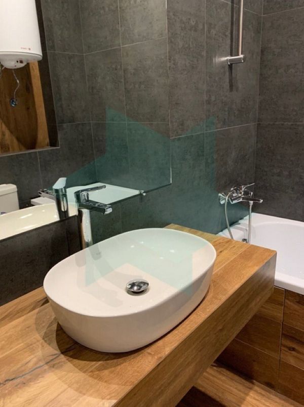 Продаж 1-кімнатної квартири 52 м², Старокозацька вул.