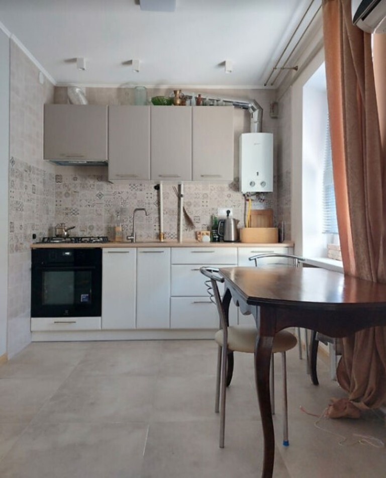 Продаж 2-кімнатної квартири 44 м², Олександра Поля просп.