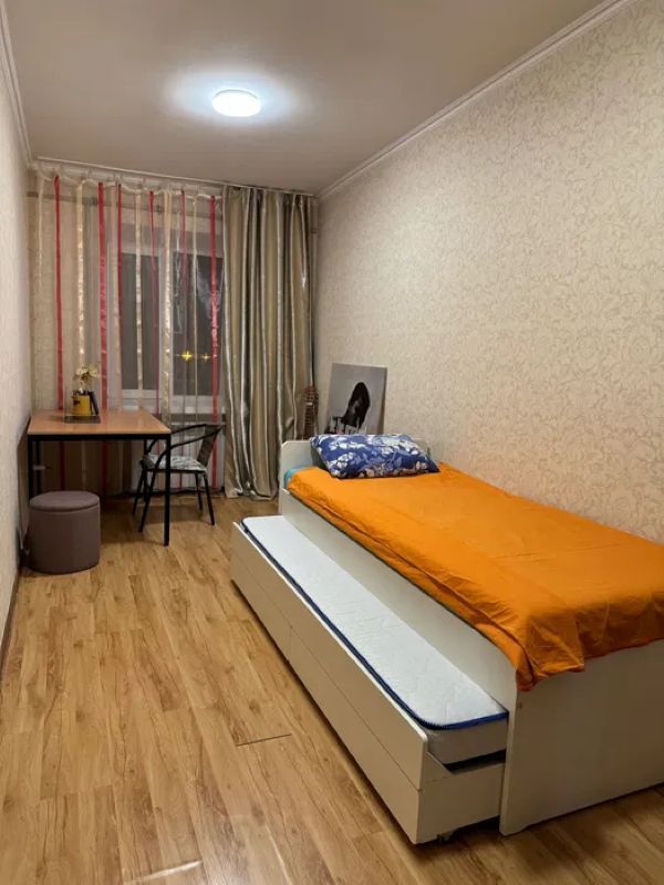 Продаж 3-кімнатної квартири 60 м², Олександра Поля просп., 102А