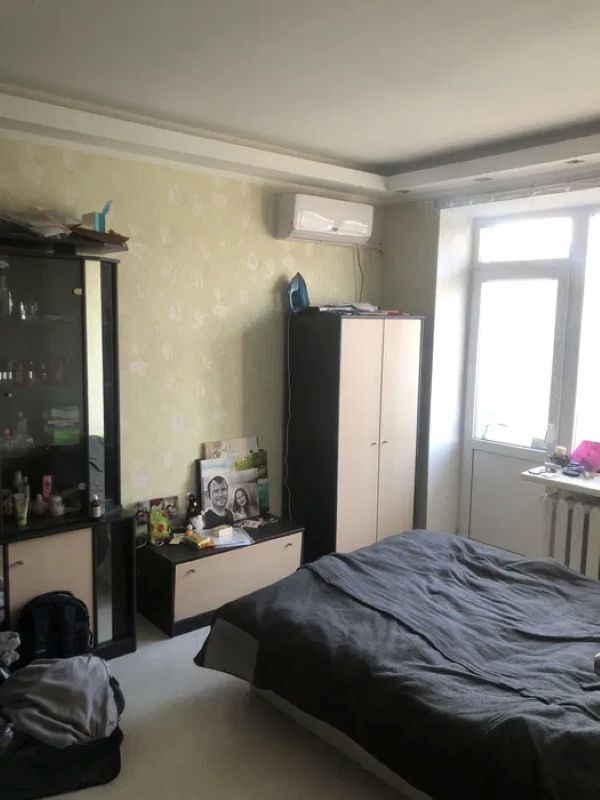 Продаж 1-кімнатної квартири 33 м², Лабораторна вул.