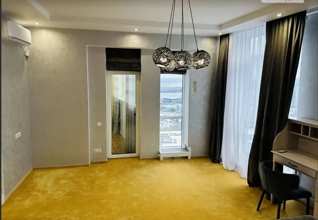 Продаж 1-кімнатної квартири 56 м², Сімферопольська вул., 2П