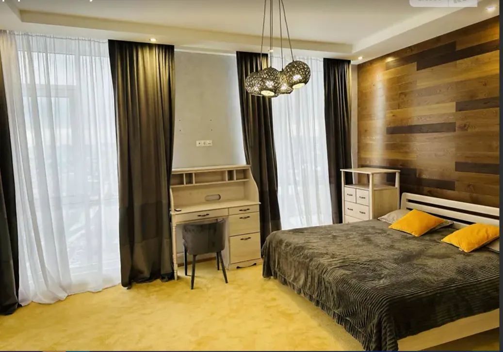 Продаж 1-кімнатної квартири 56 м², Сімферопольська вул., 2П