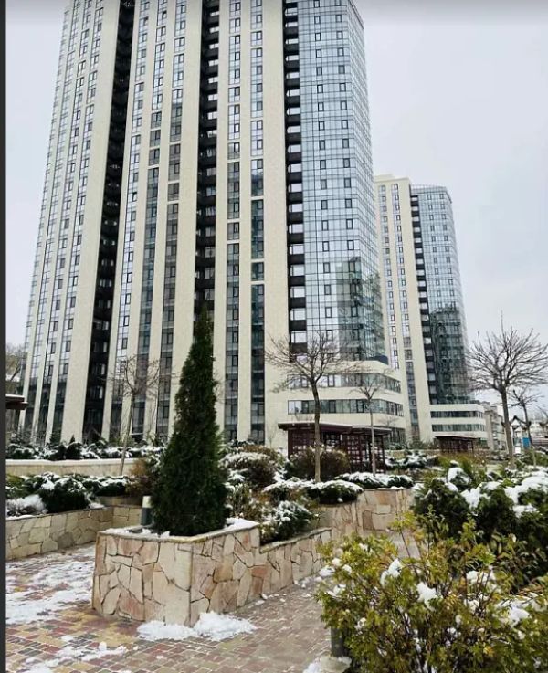 Продаж 1-кімнатної квартири 56 м², Сімферопольська вул., 2П