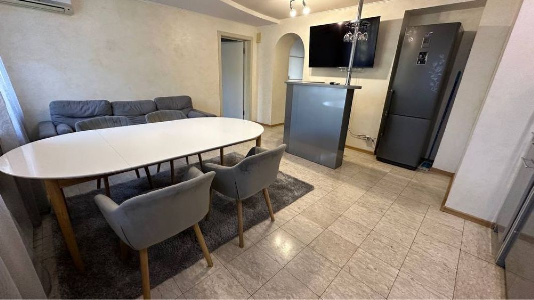 Продаж 2-кімнатної квартири 78 м², Мукаша Салакунова вул.