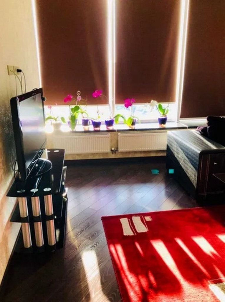 Продаж 2-кімнатної квартири 65 м², Глінки вул., 2