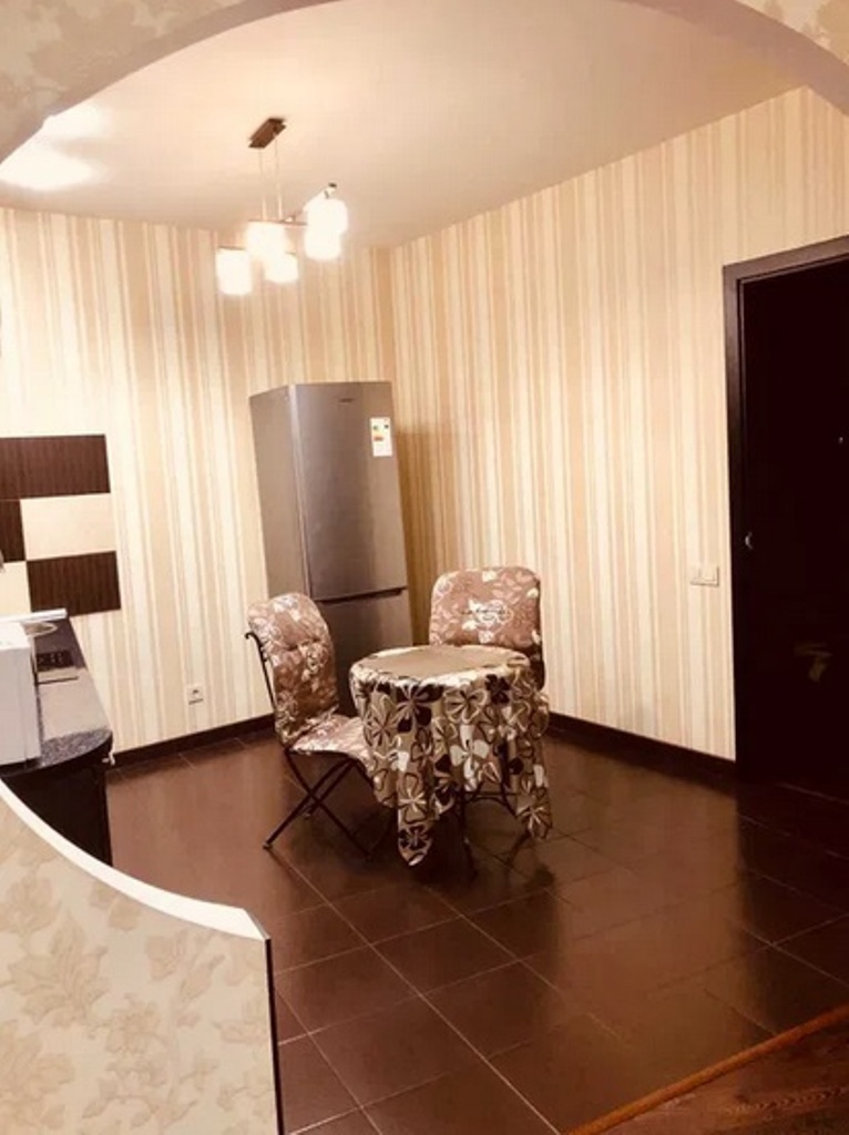 Продаж 2-кімнатної квартири 65 м², Глінки вул., 2