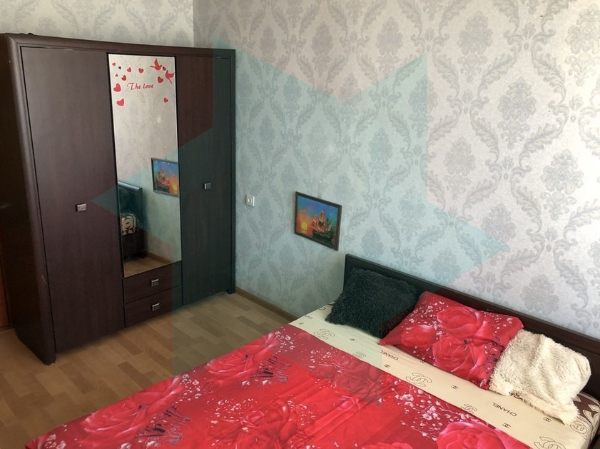 Аренда 3-комнатной квартиры 80 м², Дмитрия Яворницкого просп., 123