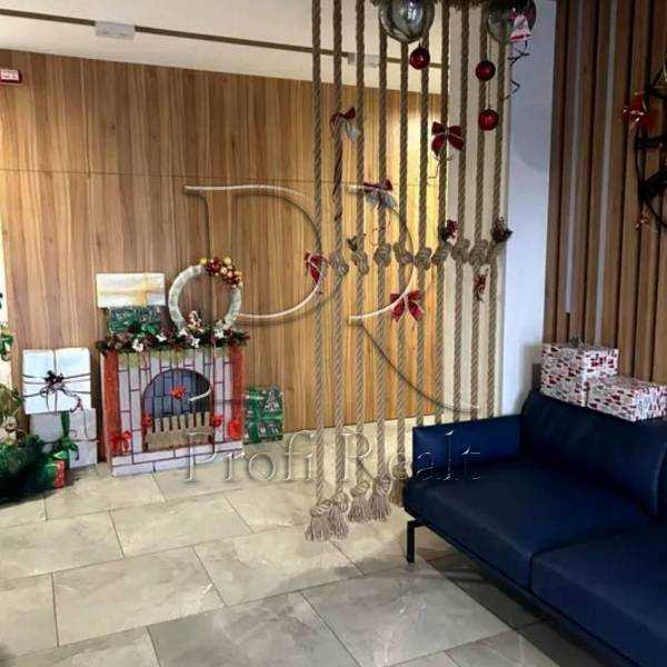 Продаж 2-кімнатної квартири 70 м², Канальна вул., 8Б