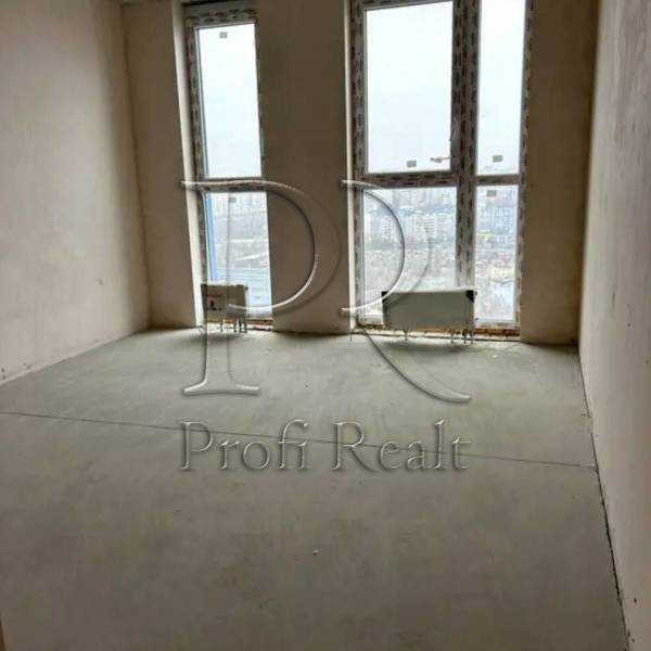 Продаж 2-кімнатної квартири 70 м², Канальна вул., 8Б