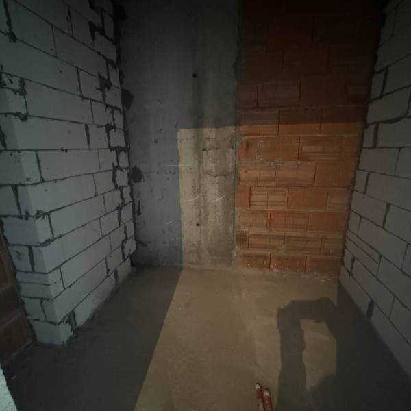 Продаж 2-кімнатної квартири 70 м², Канальна вул., 8Б