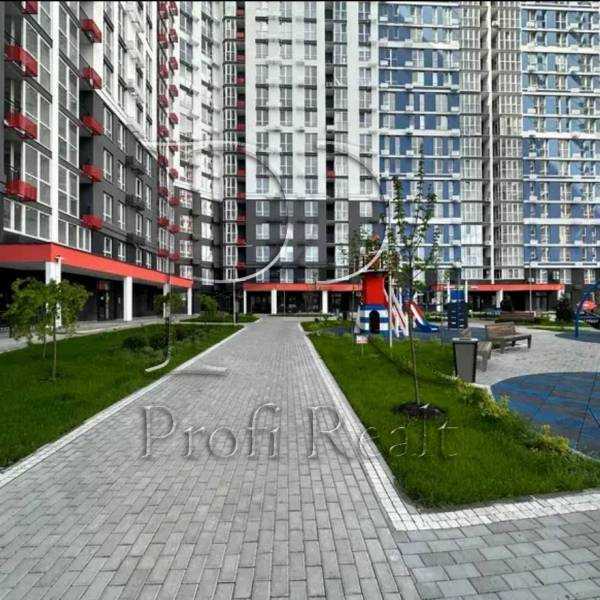 Продаж 2-кімнатної квартири 70 м², Канальна вул., 8Б