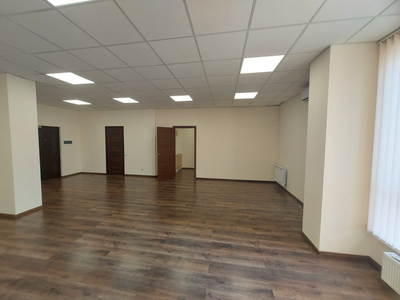 Оренда офісу в БЦ на Кудрявському узвозі  (71 м2)