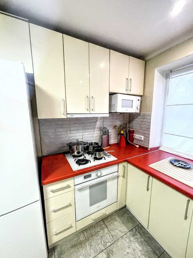 Оренда 2-кімнатної квартири 47 м², Валентина Сєрова вул., 34