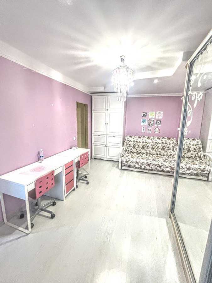 Оренда 2-кімнатної квартири 47 м², Валентина Сєрова вул., 34