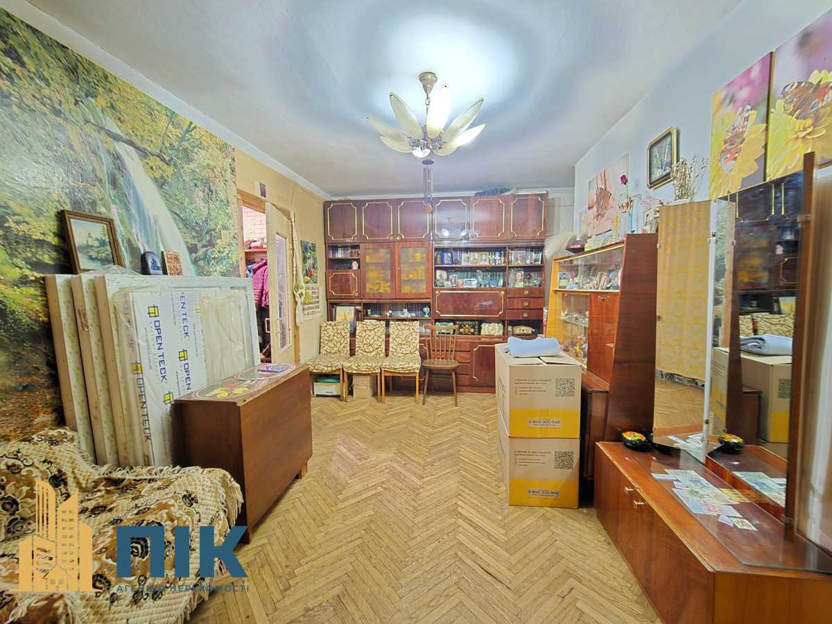 Продажа 3-комнатной квартиры 56 м², Бастионная ул., 13