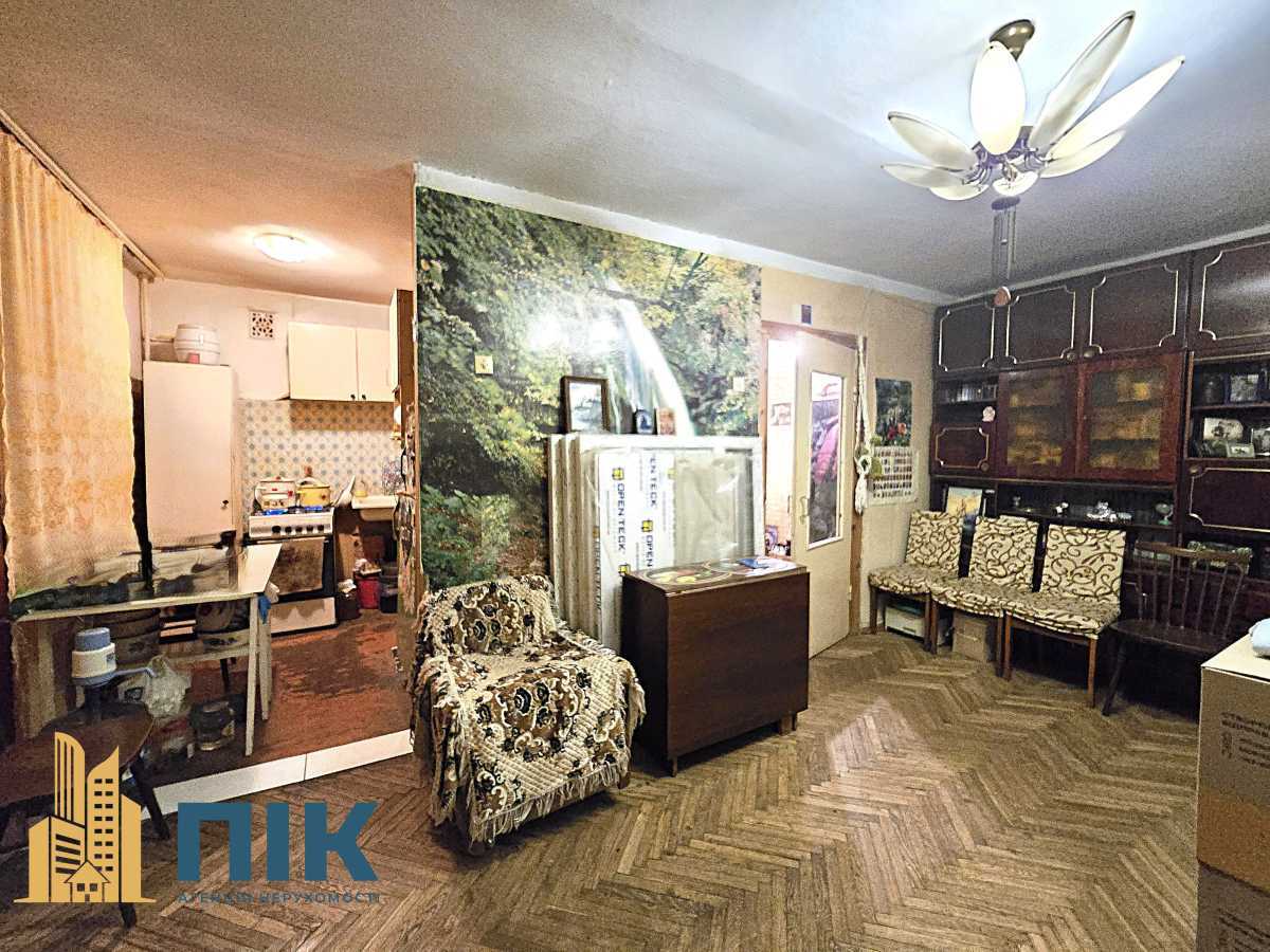 Продажа 3-комнатной квартиры 56 м², Бастионная ул., 13