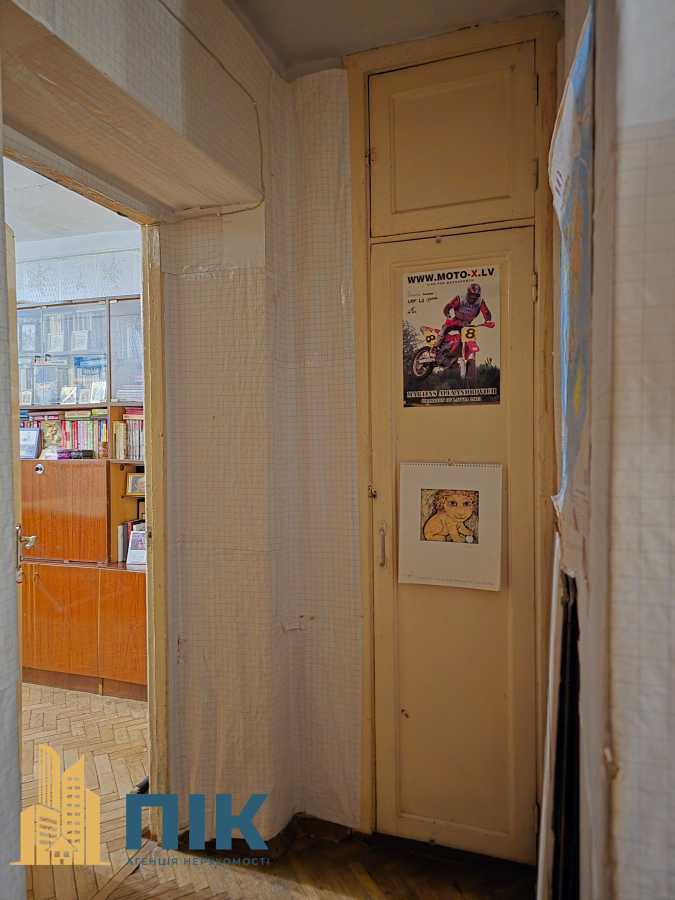 Продажа 3-комнатной квартиры 56 м², Бастионная ул., 13