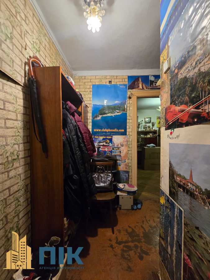 Продажа 3-комнатной квартиры 56 м², Бастионная ул., 13