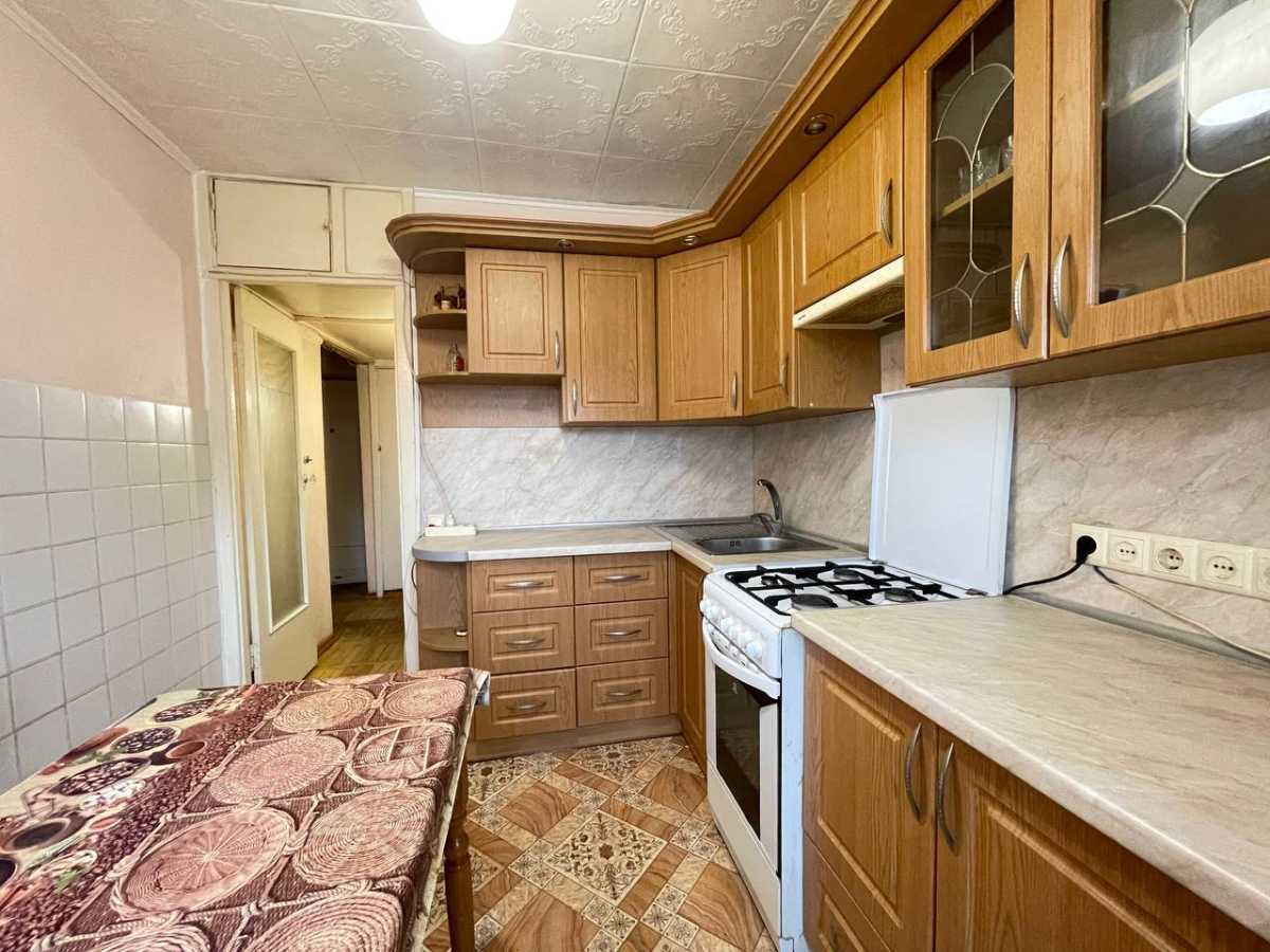 Продажа 2-комнатной квартиры 52 м², Вересневая ул., 12А