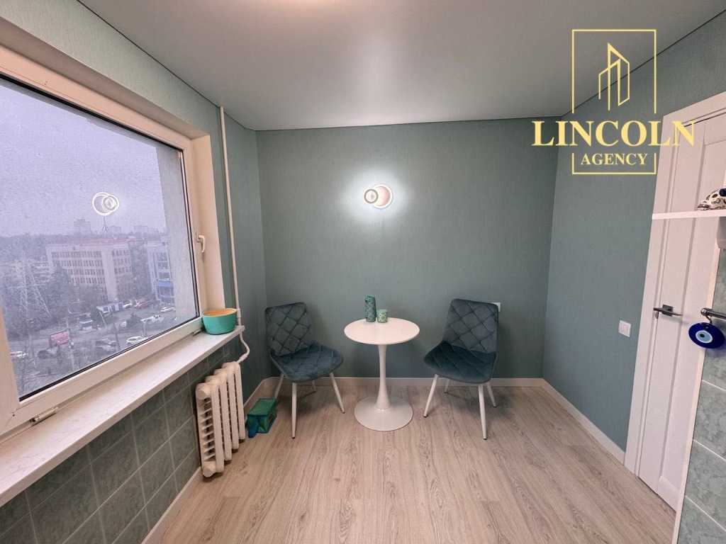 Продажа 2-комнатной квартиры 53 м², Соломенская ул., 4/2