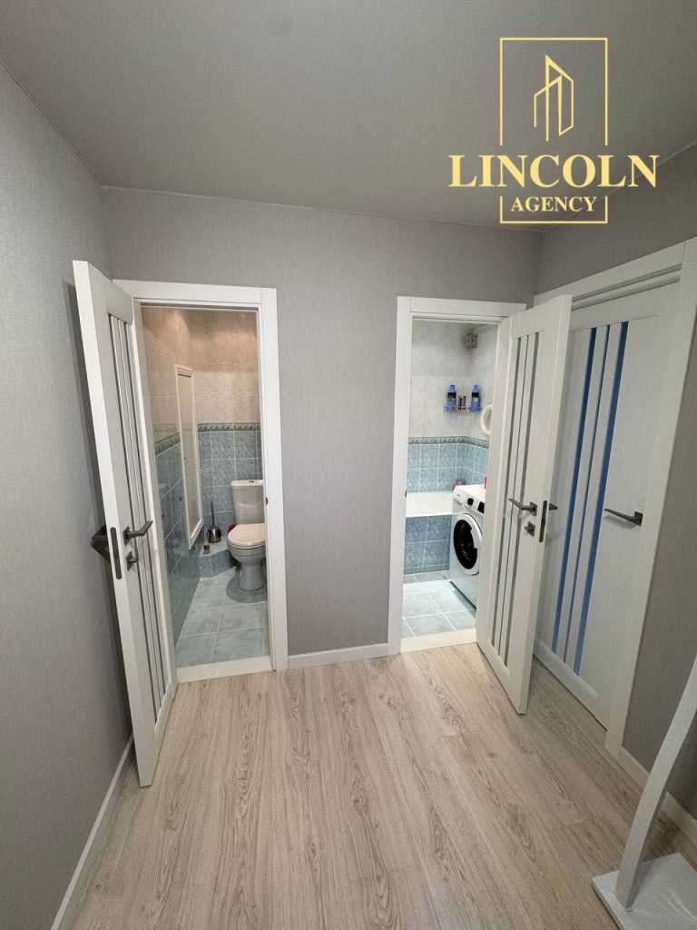 Продажа 2-комнатной квартиры 53 м², Соломенская ул., 4/2