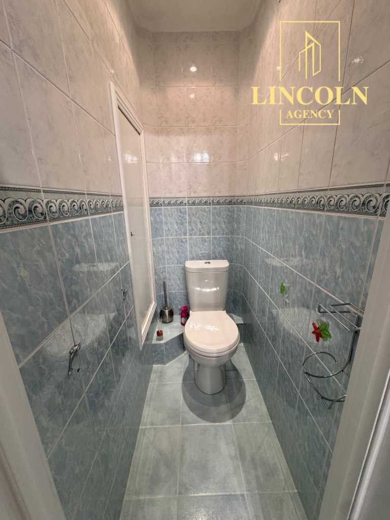 Продажа 2-комнатной квартиры 53 м², Соломенская ул., 4/2