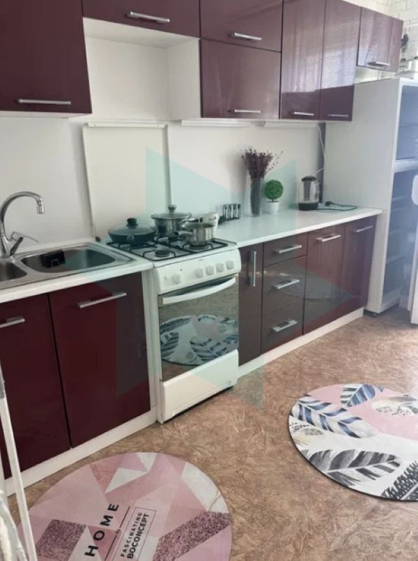 Аренда 3-комнатной квартиры 65 м², Славы бул., 18