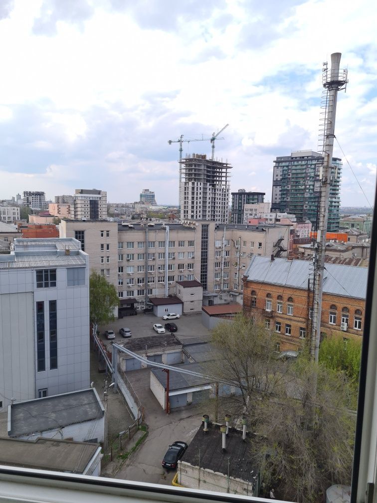 Аренда 2-комнатной квартиры 55 м², Вячеслава Липинского ул., 1