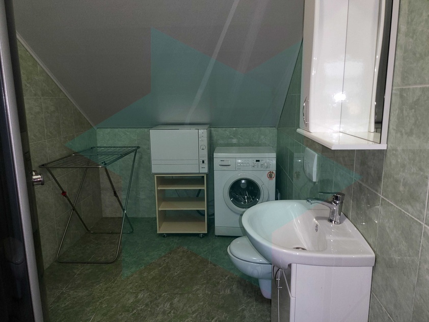 Оренда 1-кімнатної квартири 46 м², Прибережна вул.