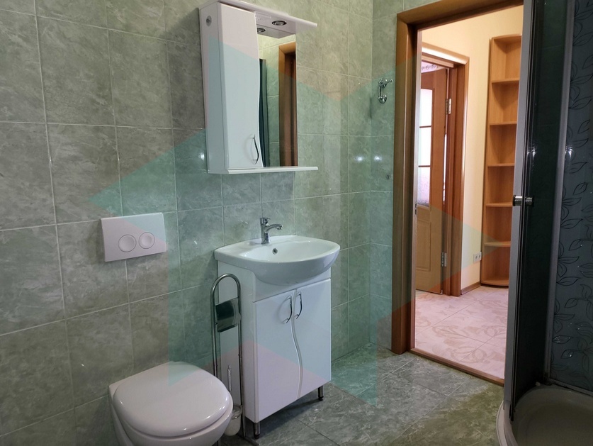 Оренда 1-кімнатної квартири 46 м², Прибережна вул.