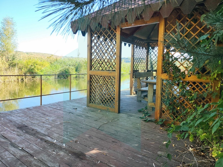 Оренда 1-кімнатної квартири 46 м², Прибережна вул.