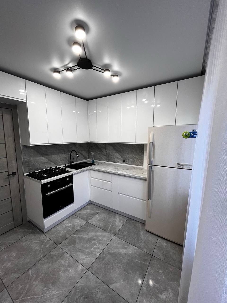 Продажа 2-комнатной квартиры 54 м², Паникахи ул.