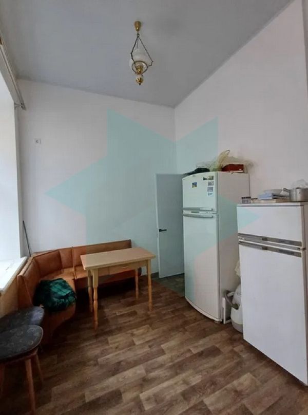 Продаж 3-кімнатної квартири 70 м², Старокозацька вул.