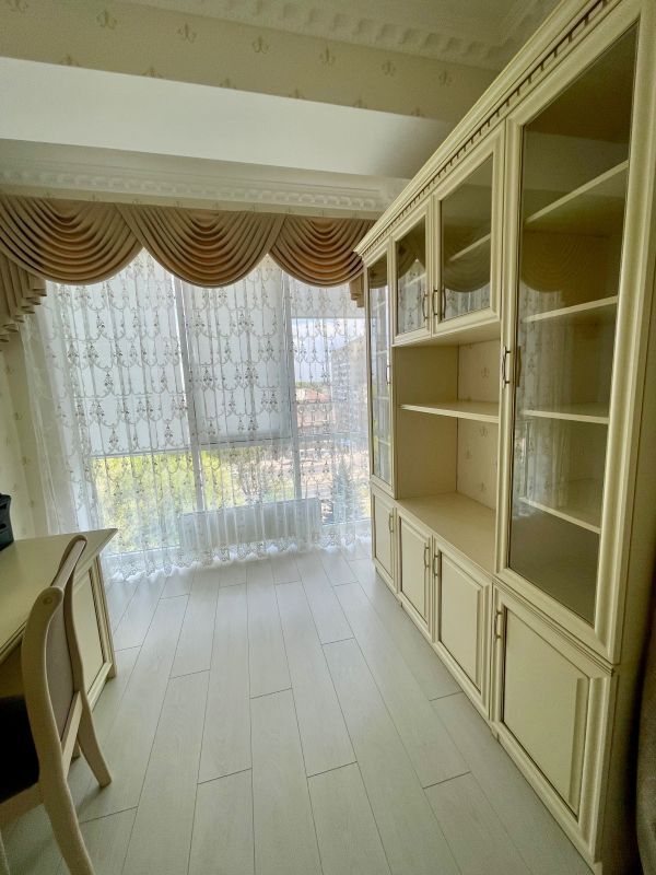 Аренда 2-комнатной квартиры 126 м², Рабочая ул., 166