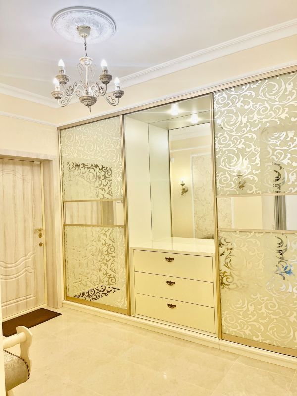 Аренда 2-комнатной квартиры 126 м², Рабочая ул., 166