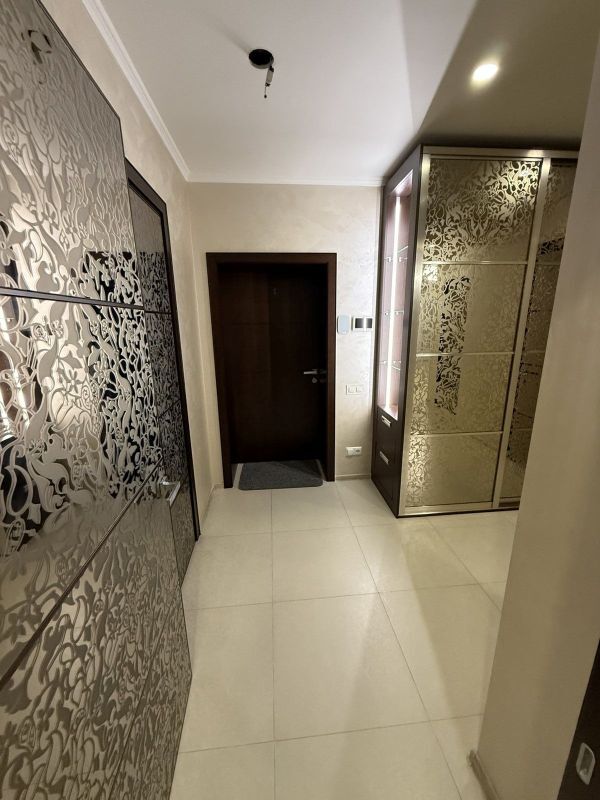 Оренда 3-кімнатної квартири 106 м², Василя Жуковського вул., 16