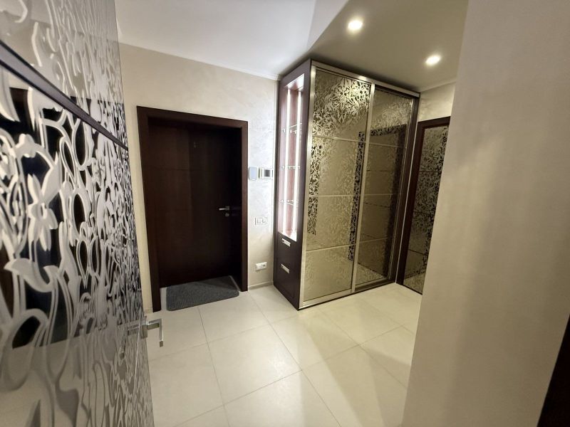 Оренда 3-кімнатної квартири 106 м², Василя Жуковського вул., 16