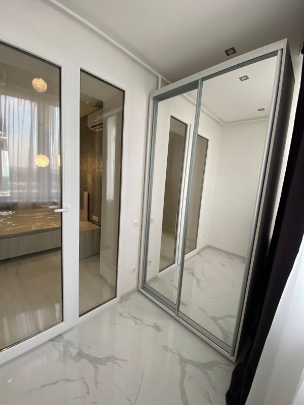 Оренда 1-кімнатної квартири 56 м², Набережна Перемоги вул., 62