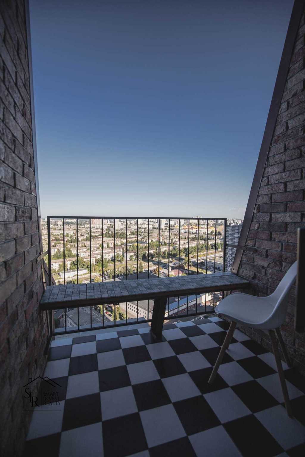 Продаж 4-кімнатної квартири 180 м², Ованеса Туманяна вул., 15А