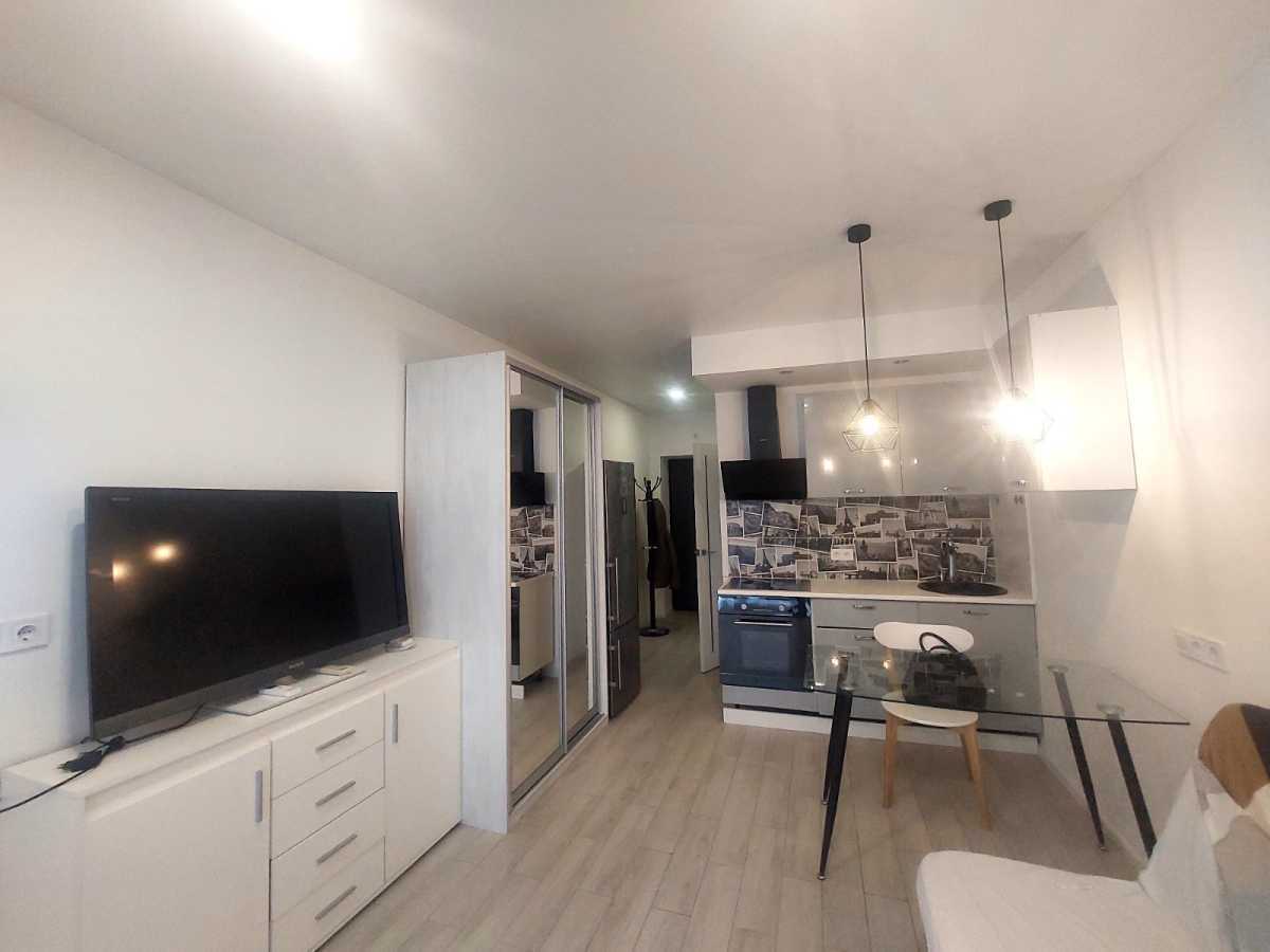 Оренда 1-кімнатної квартири 27 м², Миколи Соловцова вул., 2