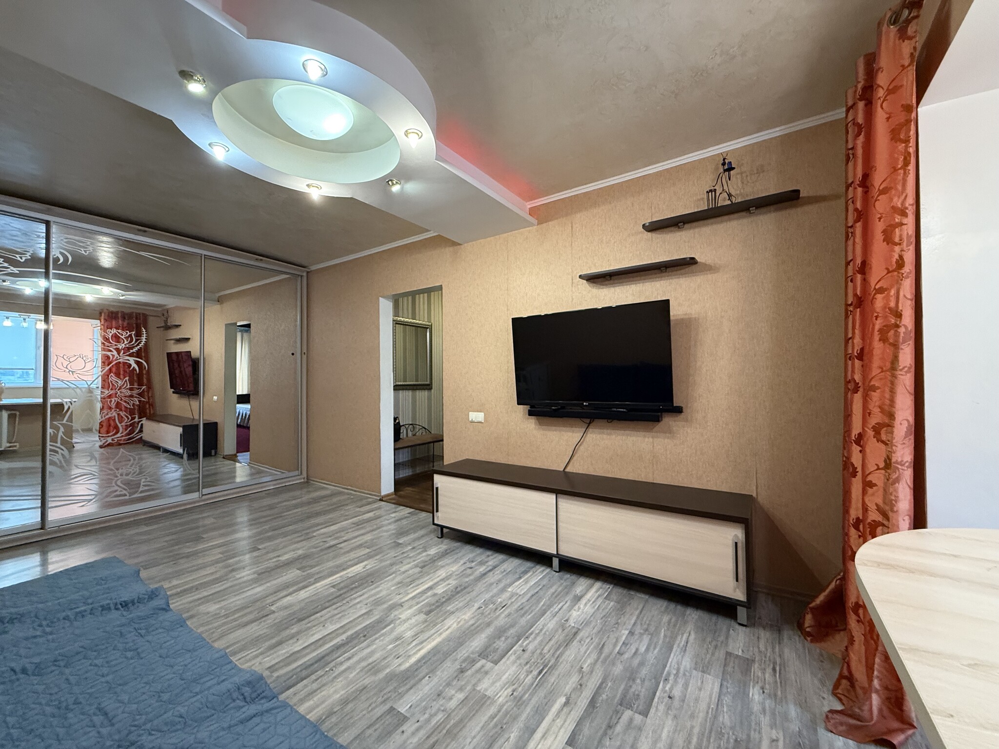 Оренда 2-кімнатної квартири 47 м², Героїв просп., 9