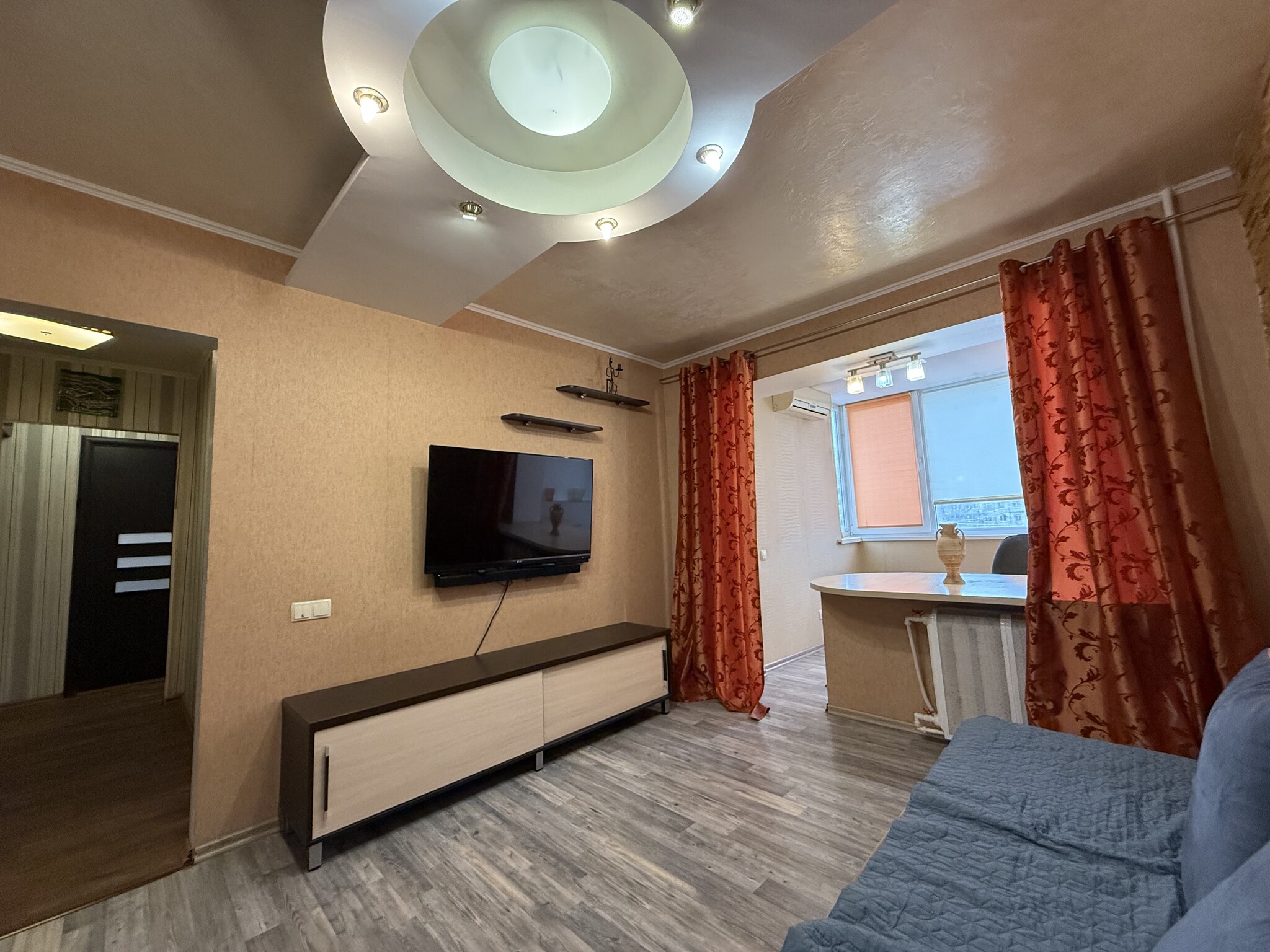 Оренда 2-кімнатної квартири 47 м², Героїв просп., 9