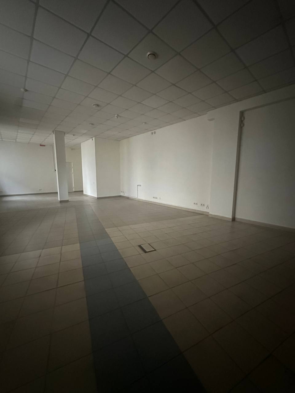 Аренда коммерции 121 м², Вячеслава Липинского ул., 12