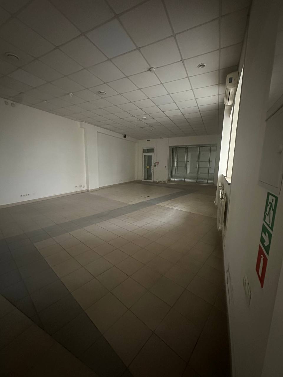 Аренда коммерции 121 м², Вячеслава Липинского ул., 12