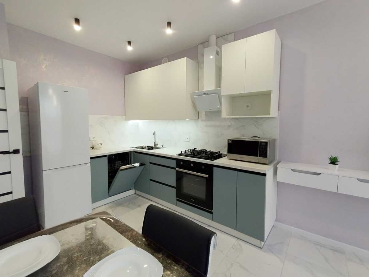 Продаж 1-кімнатної квартири 38 м², Сингаевского, 8К