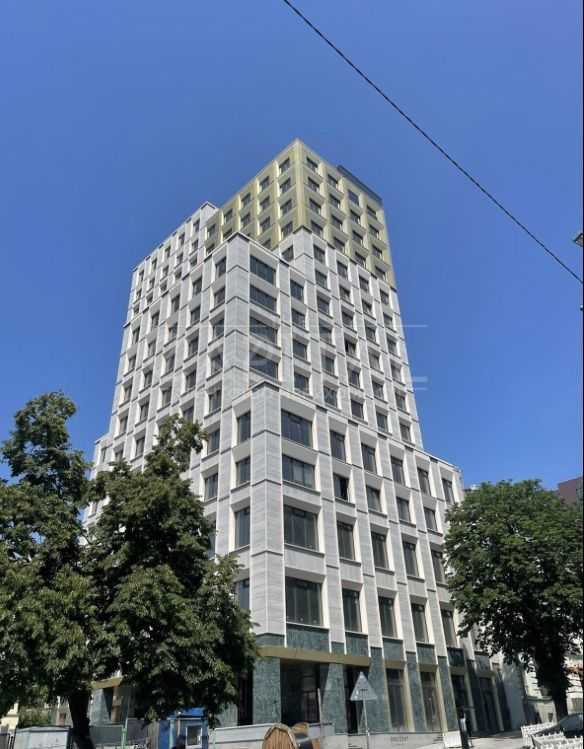 Продажа 3-комнатной квартиры 100 м², Владимирская ул., 86а