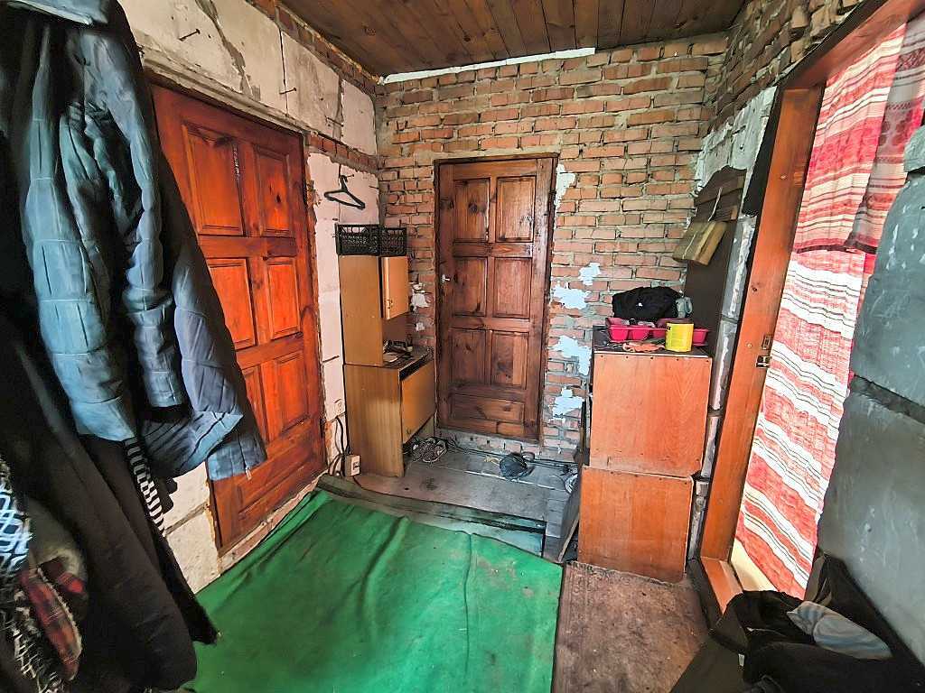 Продаж будинку 64 м², Польова